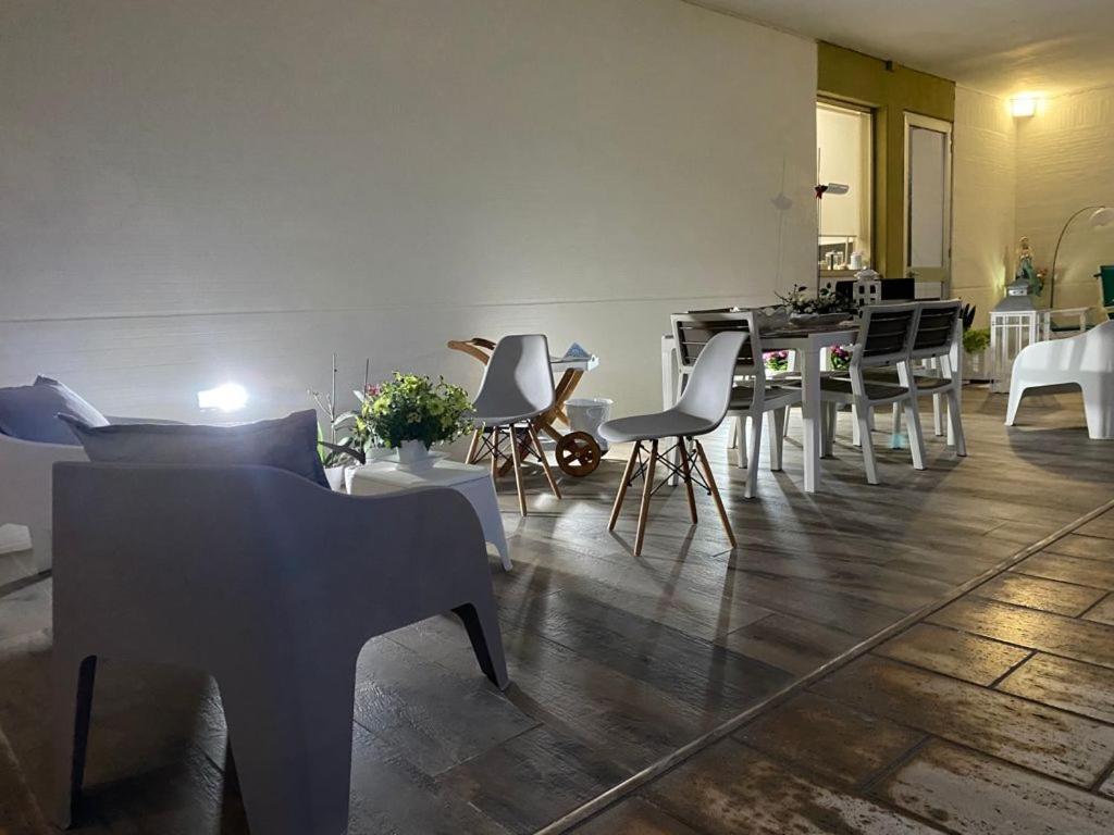 Bed and Breakfast Viro House Squinzano Экстерьер фото