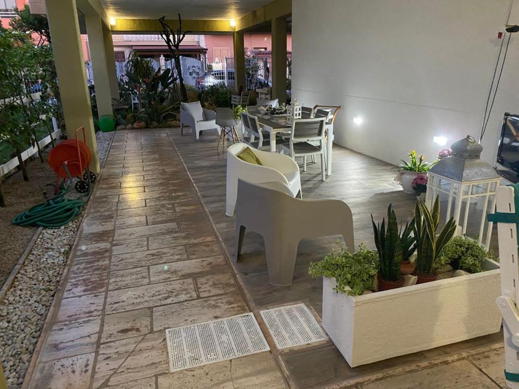 Bed and Breakfast Viro House Squinzano Экстерьер фото