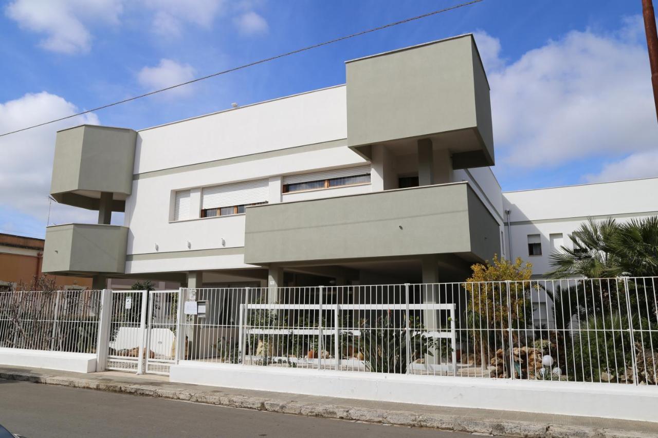 Bed and Breakfast Viro House Squinzano Экстерьер фото