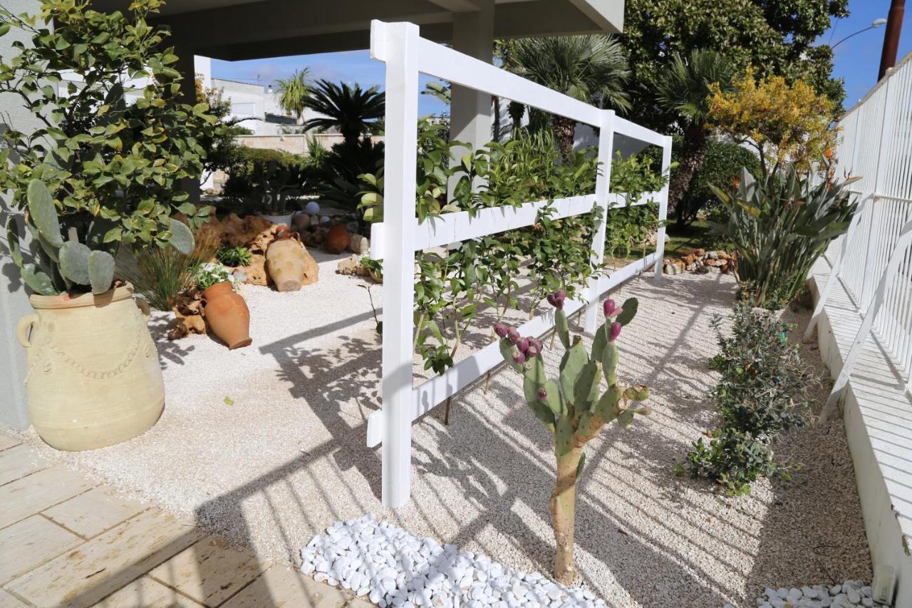 Bed and Breakfast Viro House Squinzano Экстерьер фото