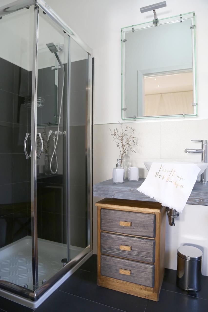 Bed and Breakfast Viro House Squinzano Экстерьер фото