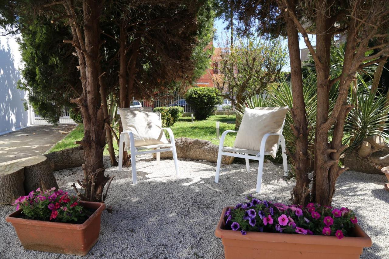 Bed and Breakfast Viro House Squinzano Экстерьер фото