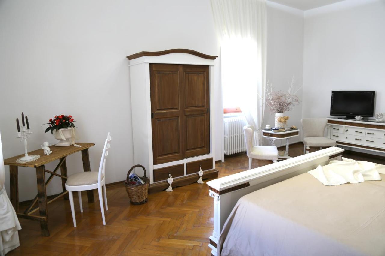 Bed and Breakfast Viro House Squinzano Экстерьер фото